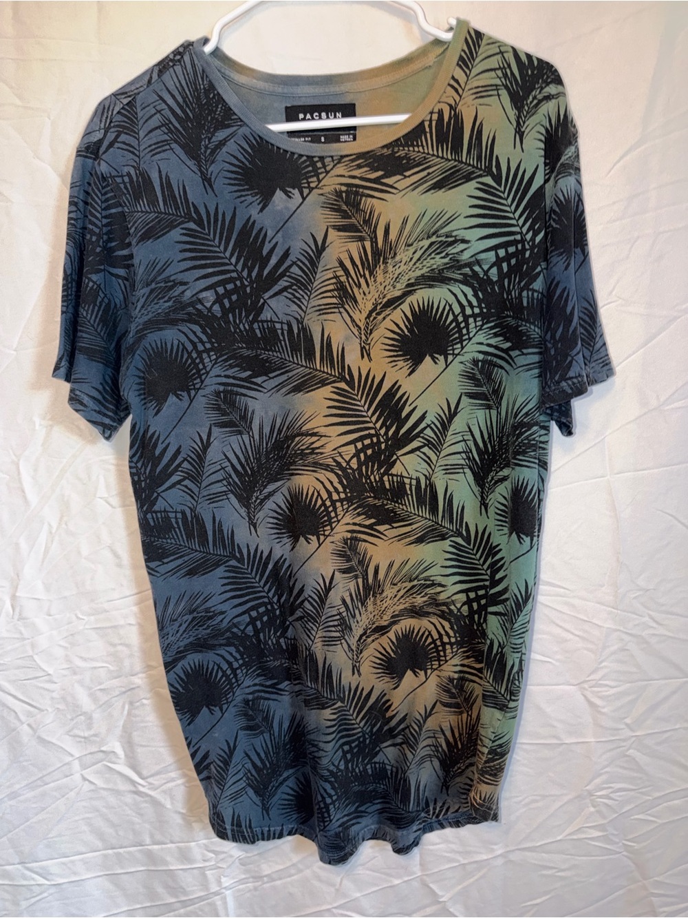 PacSun Gradient Palm Short Sleeve Tee in Green and Black
